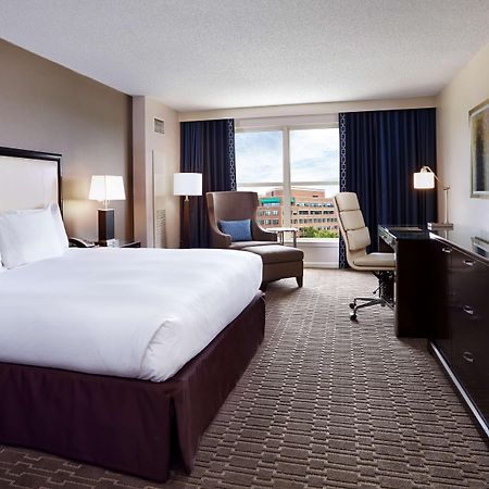 ฮิลตัน อเล็กซานเดรีย โอลด์ทาวน์ โฮเต็ล Hotel ภายนอก รูปภาพ