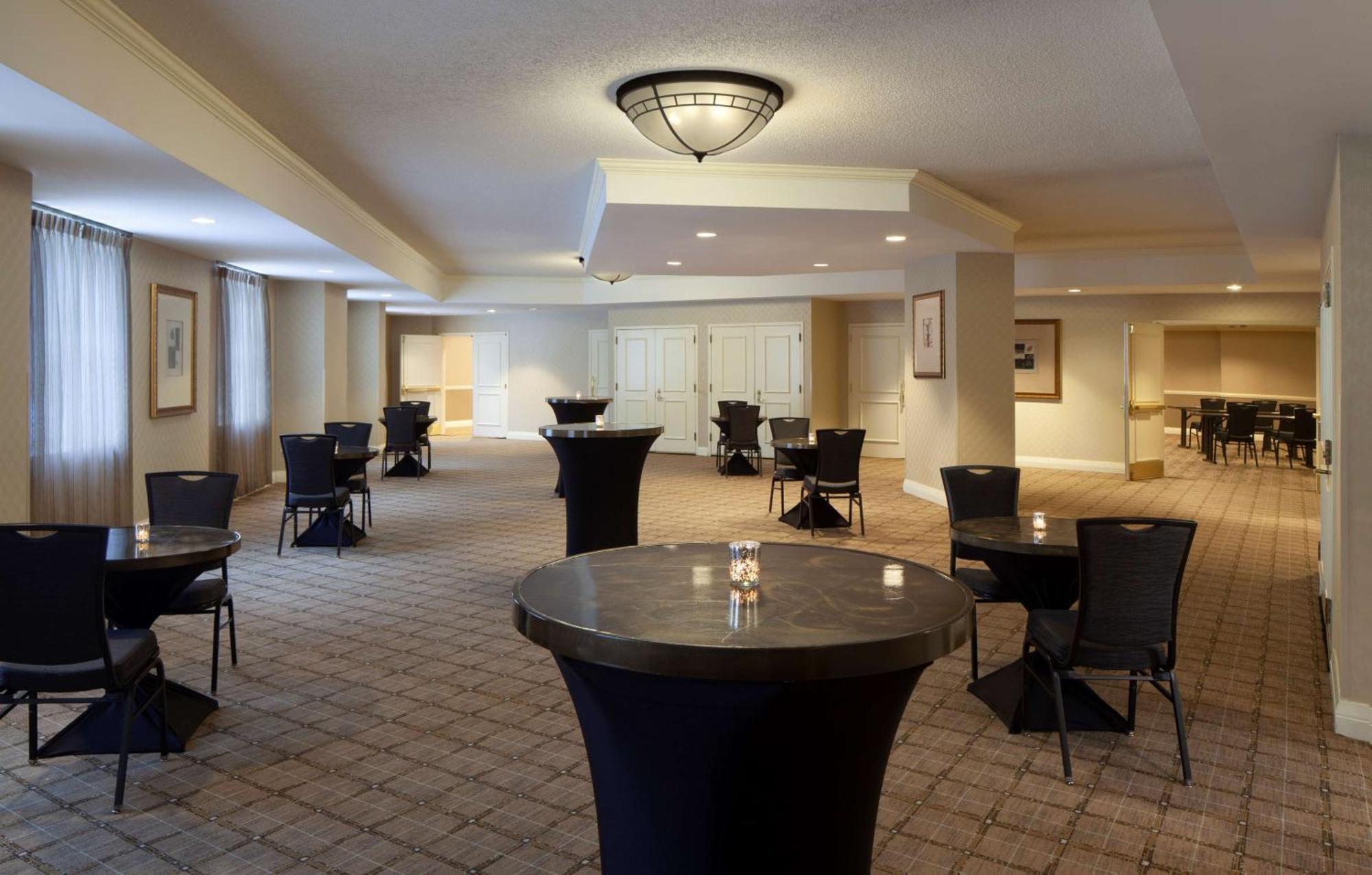ฮิลตัน อเล็กซานเดรีย โอลด์ทาวน์ โฮเต็ล Hotel ภายนอก รูปภาพ