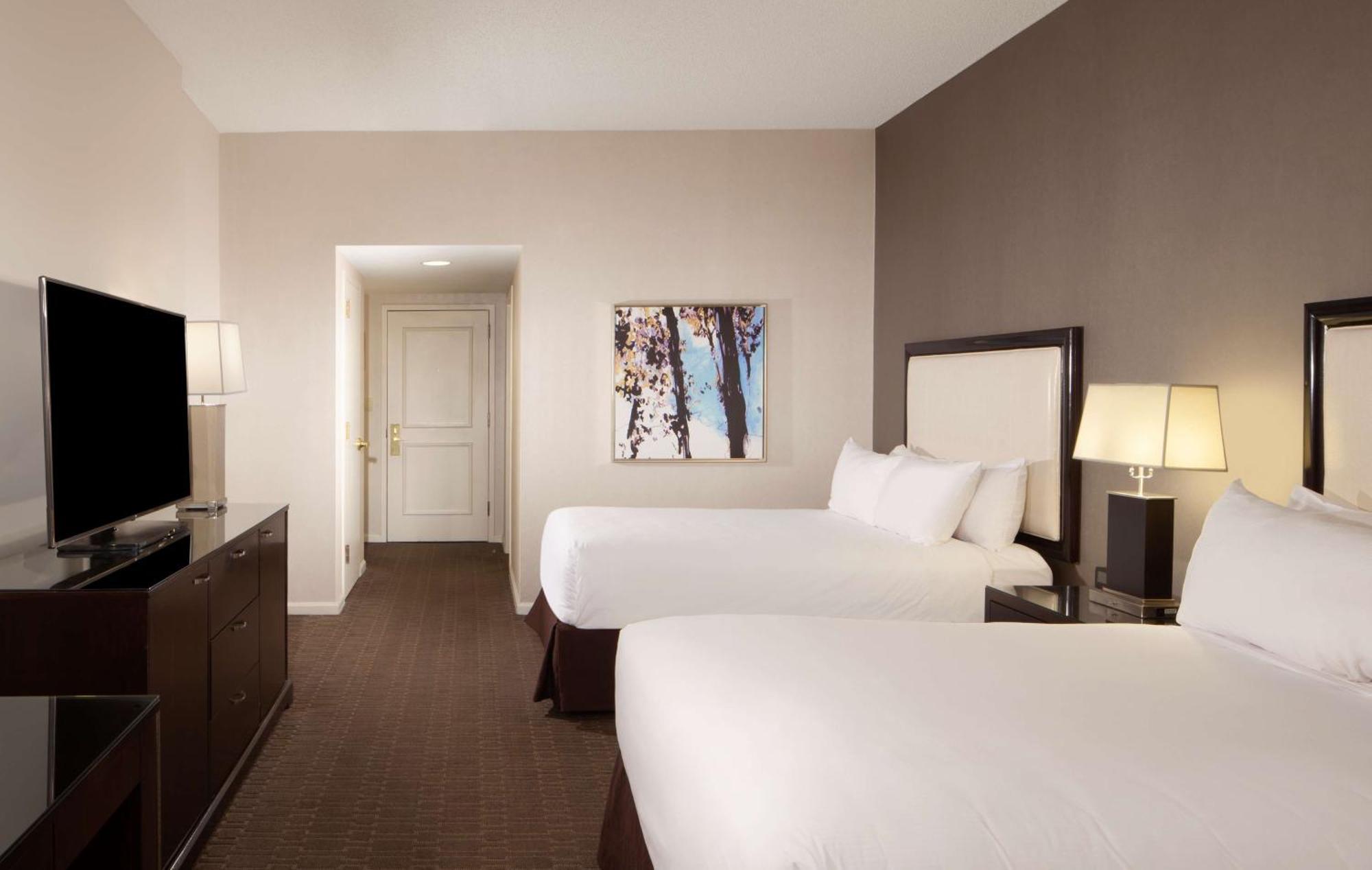 ฮิลตัน อเล็กซานเดรีย โอลด์ทาวน์ โฮเต็ล Hotel ภายนอก รูปภาพ