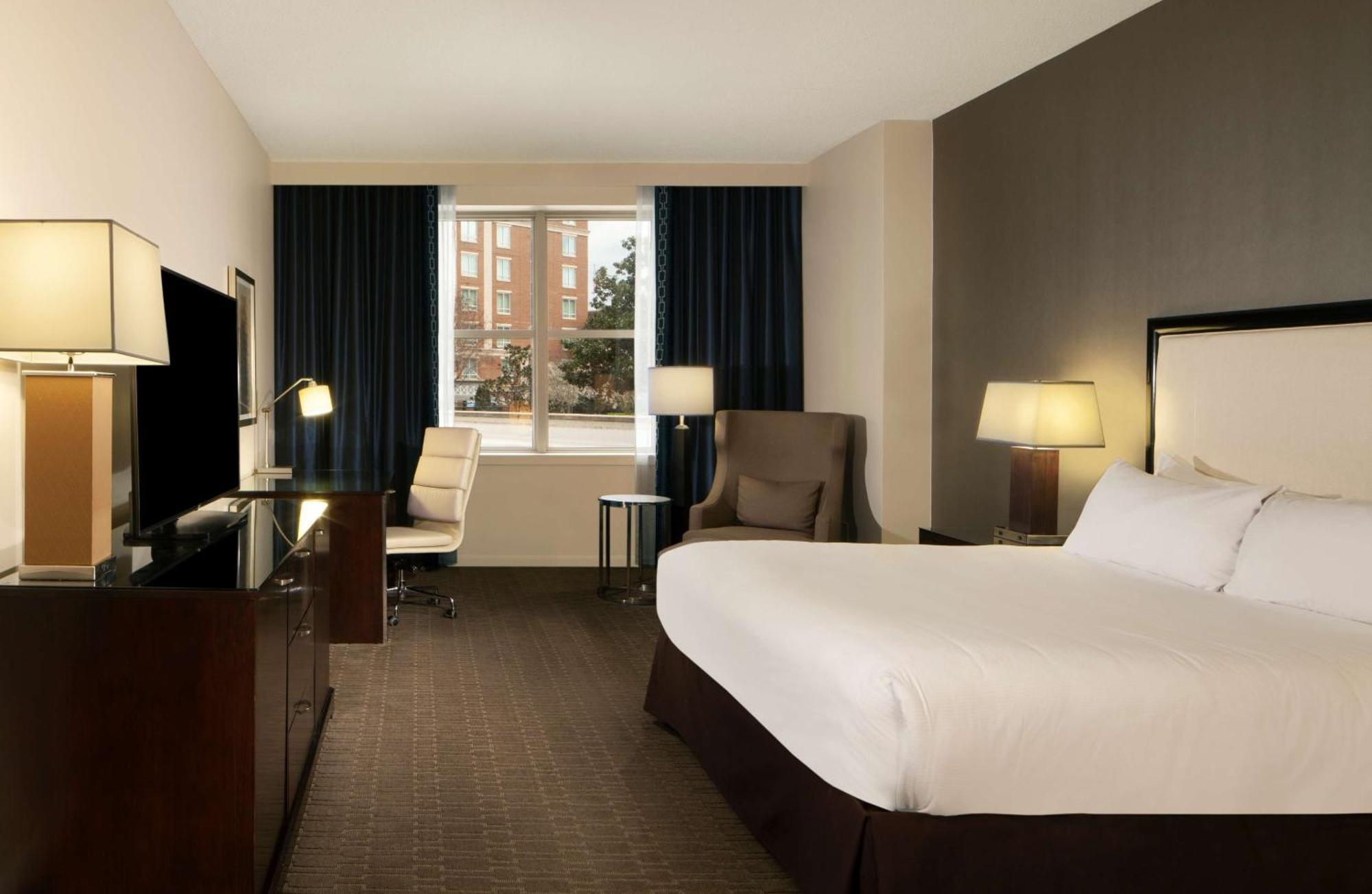 ฮิลตัน อเล็กซานเดรีย โอลด์ทาวน์ โฮเต็ล Hotel ภายนอก รูปภาพ